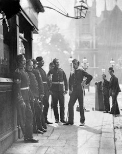 軍曹の募集、1877 作： John Thomson